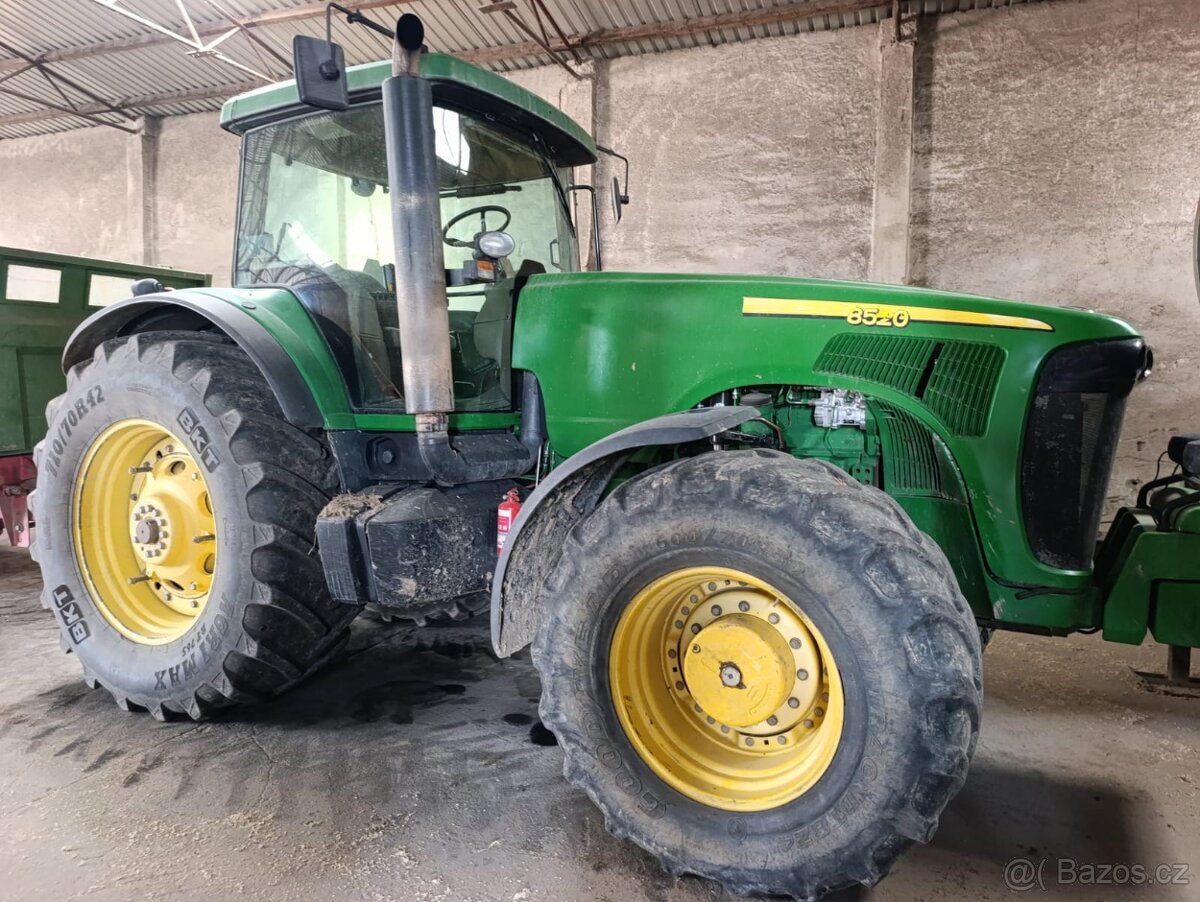 John Deere 8520 - 2