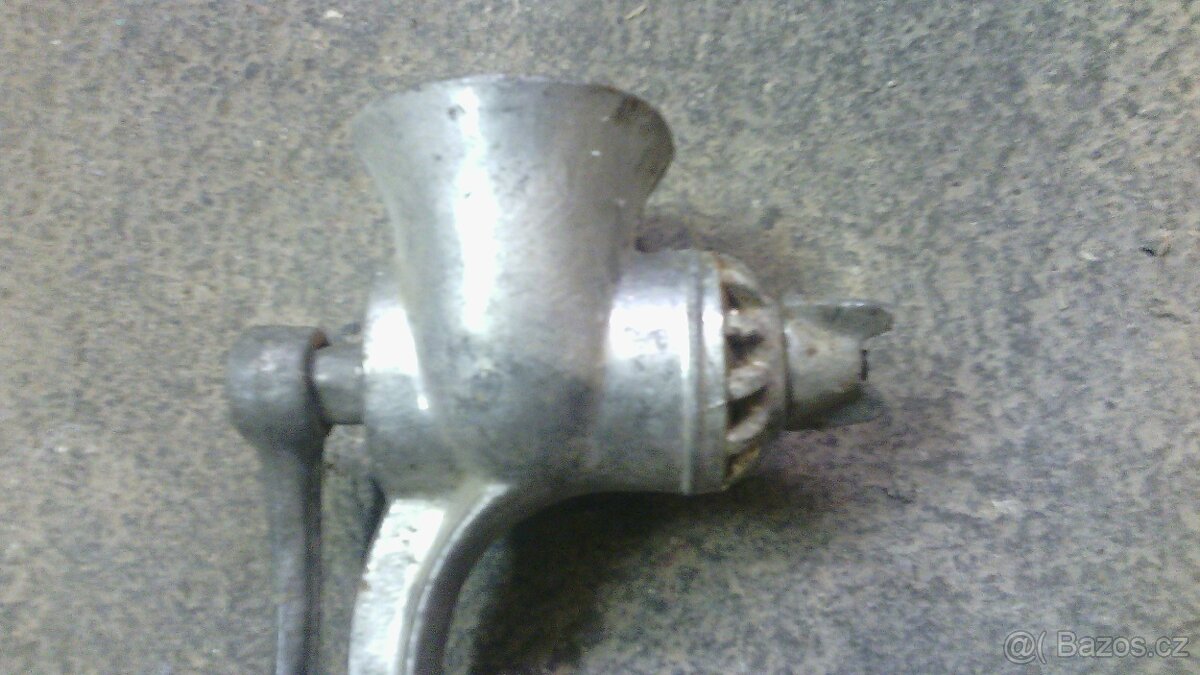 Mlynek - 2