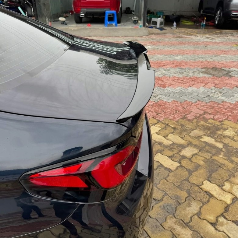 Spoiler křídlo M5 LOOK BMW G30 - 2