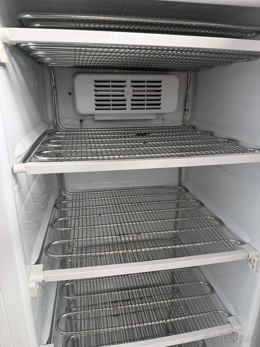 Mrazák Tefcold UFFS 370G - 2