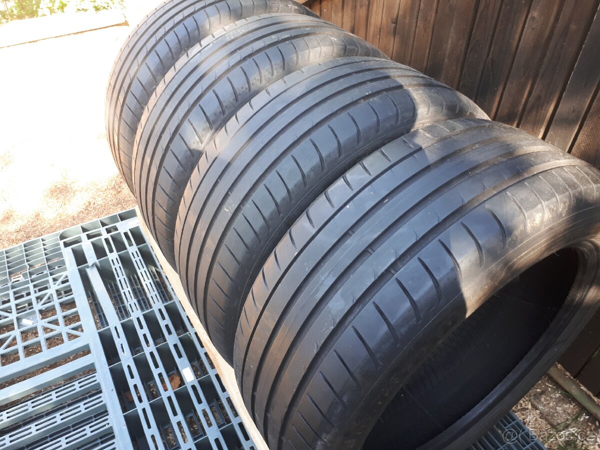 215/45 r17 - 2