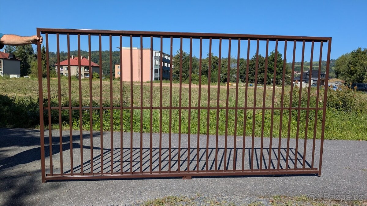 Kotec pro psa š.2,9 x 2 m - 2