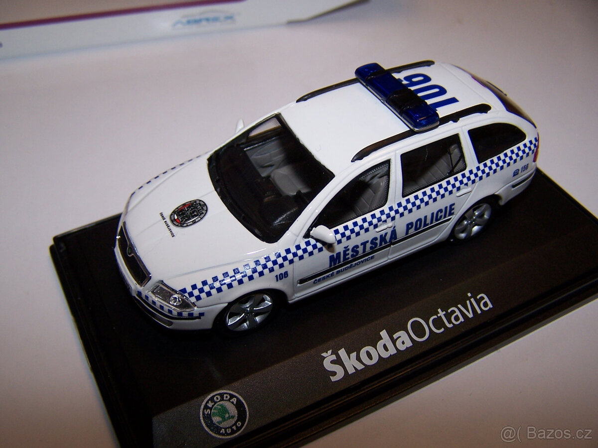 Škoda Octavia II Combi - městská policie Budějovice 1/43 mod - 2