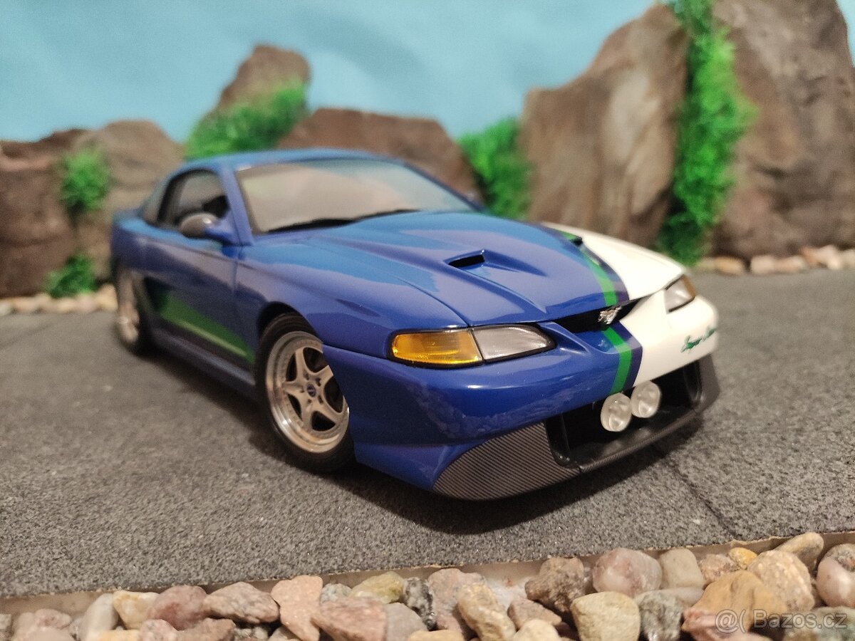 prodám model 1:18 ford mustang super stallion AUTOart - 2