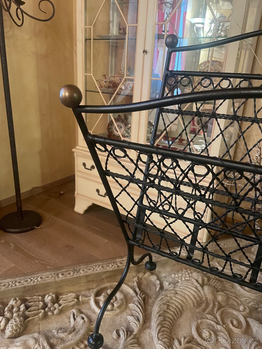 Kovaný stojan Iron Art - 2