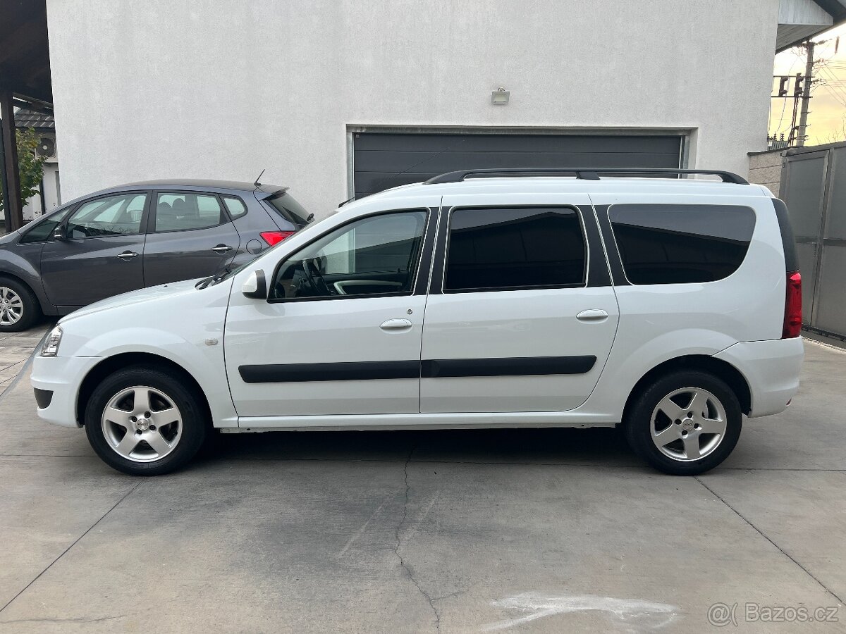 DACIA LOGAN MCV 1,6i 16V 77KW KLIMA 1.MAJ.TAŽNÉ,10/2012 - 2