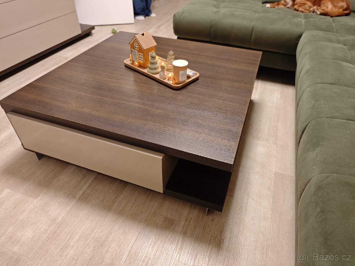 Prodám konferenční stolek - 2