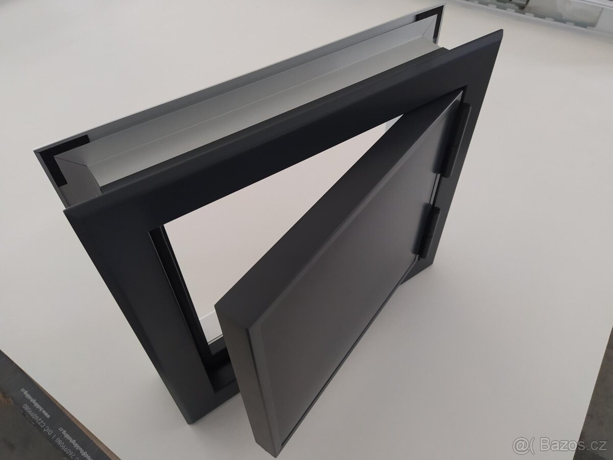 Revizní dvířka, zateplené,do pur panelu - 2