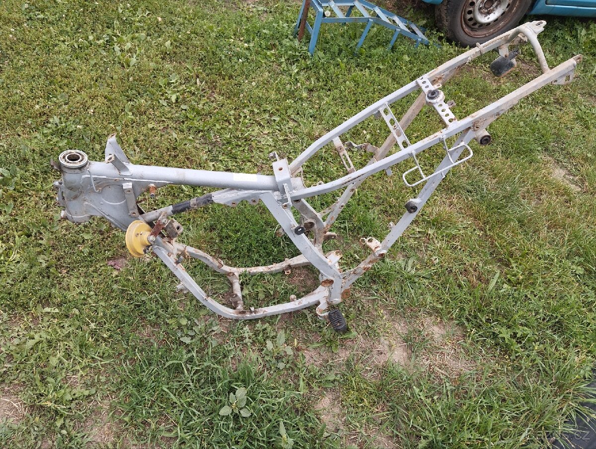 Rám Aprilia Pegaso 125 - 2