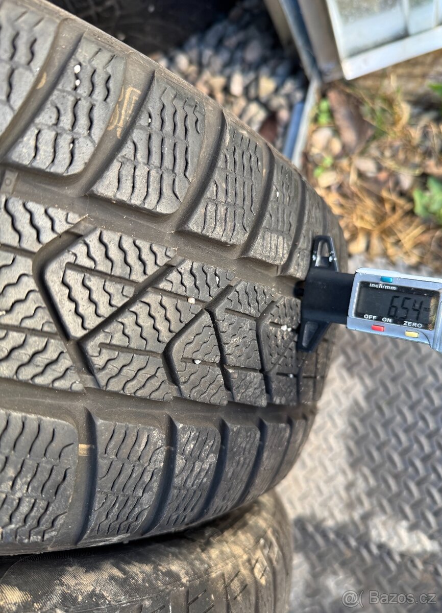 205/60/16 - Pirelli zimní sada pneu - 2
