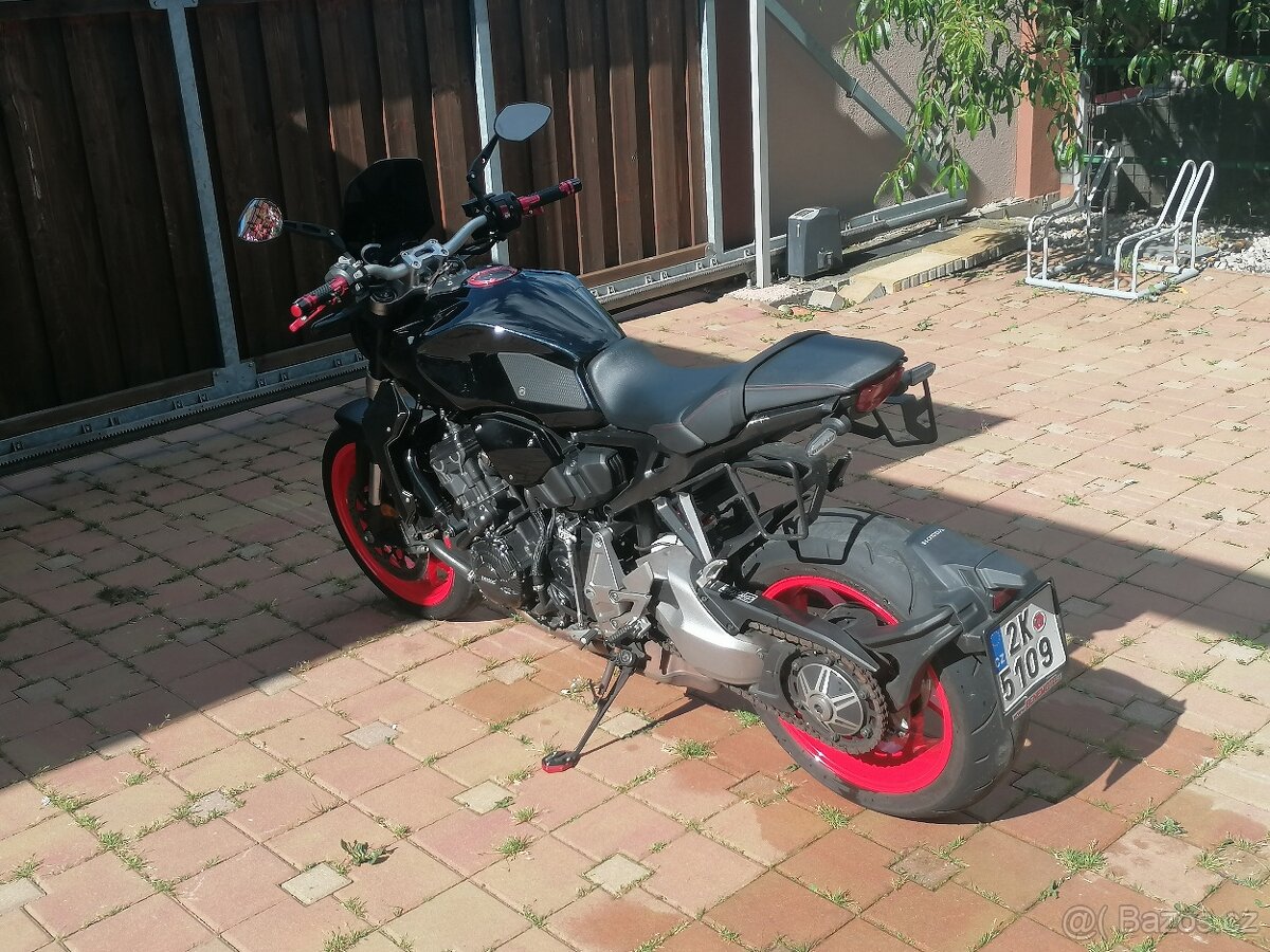 Honda CB 1000 r - 2