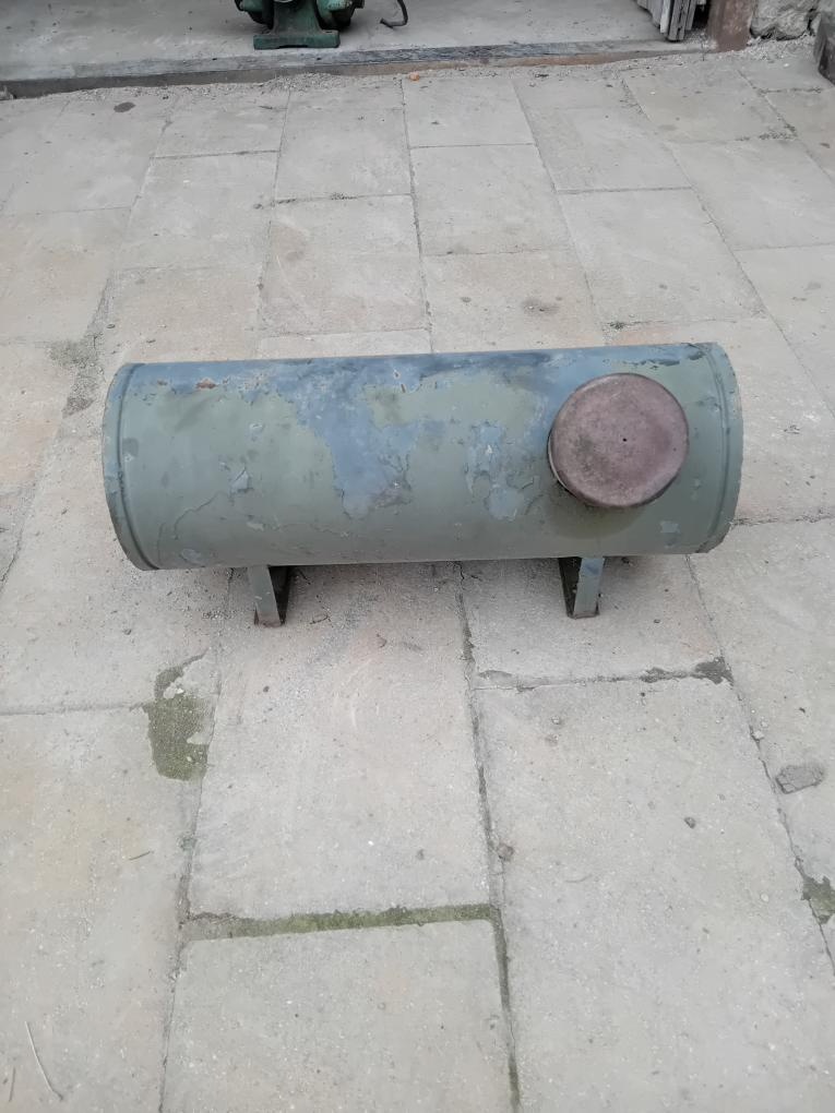 Nádrž na palivo - 2