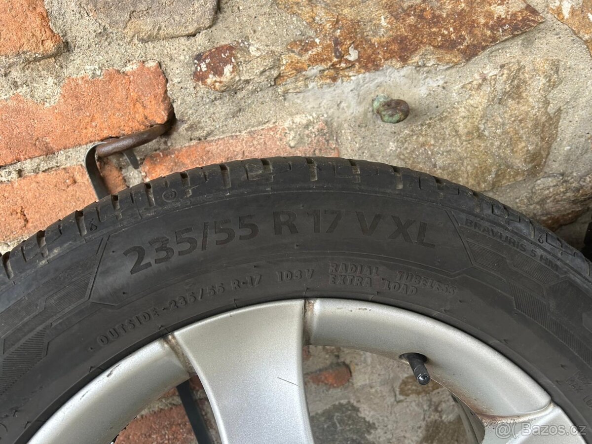 Sada litých kol+letni pneu - 2