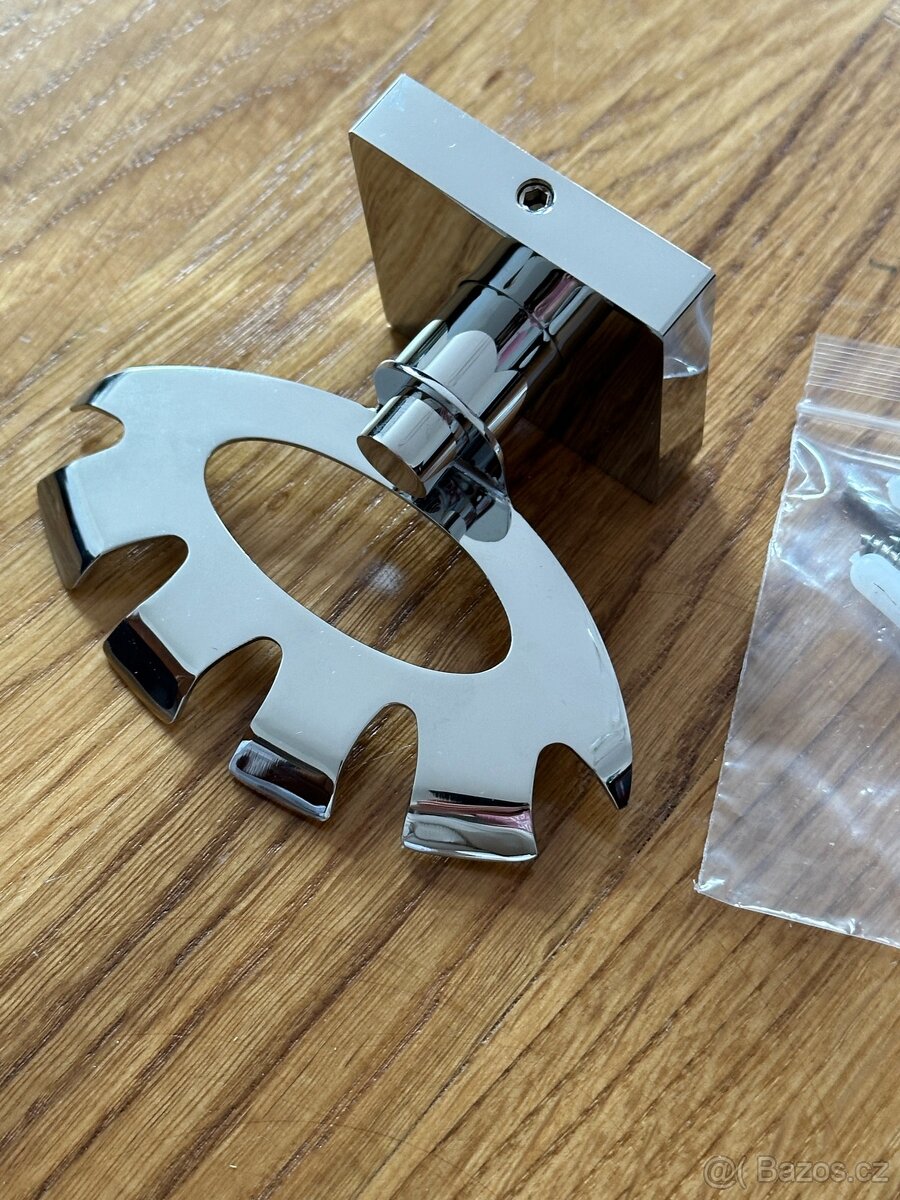 Originál zabalený Bemeta Beta držák kartáčků - 2