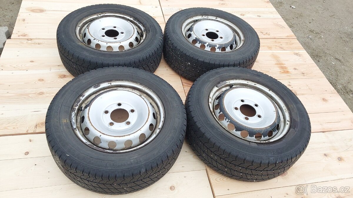 Sada 4x Kol Renault Master 215/65R16C - 2