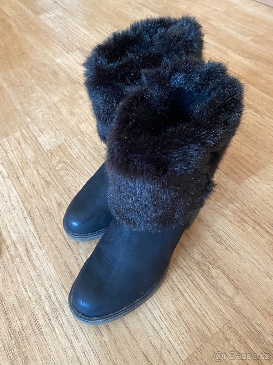 Tamaris kozacky vel 40 - 2