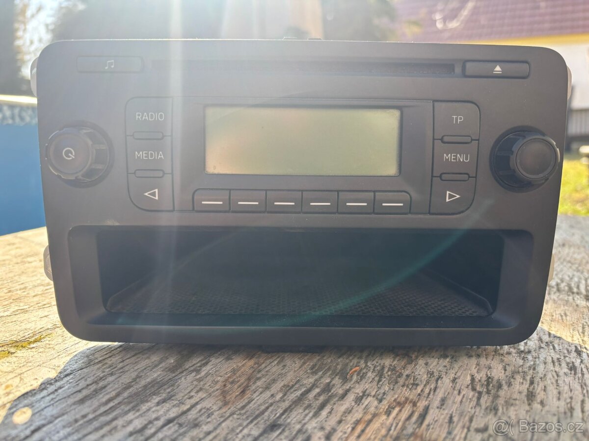 Auto radio škoda fabie2 - 2
