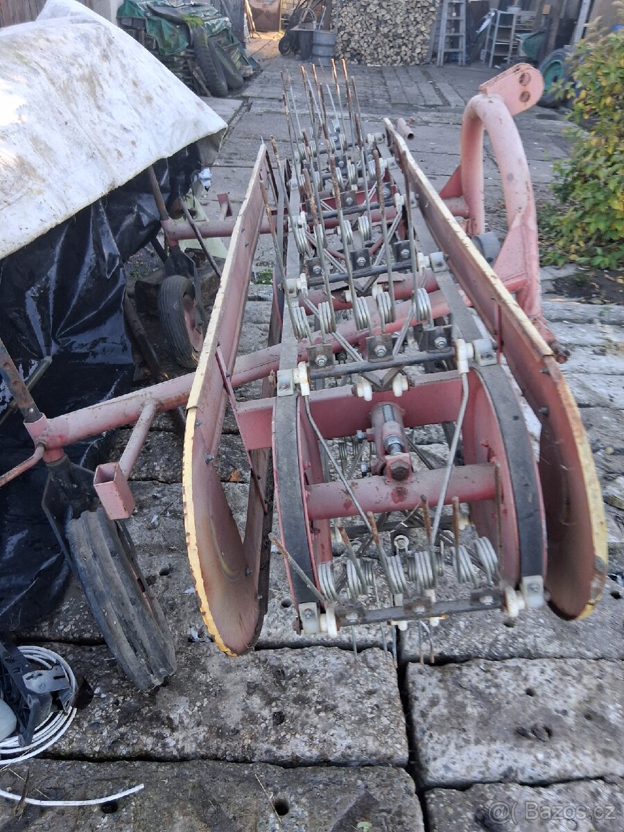 Prodám skulovačku sena - 2