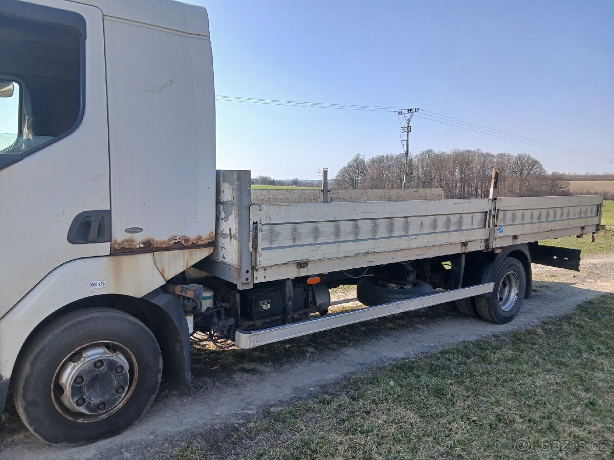 Renault midlum r.v.2004 - 2