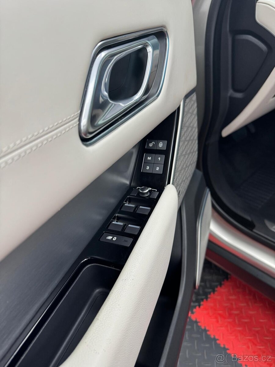 Range Rover Velar D300 - 2