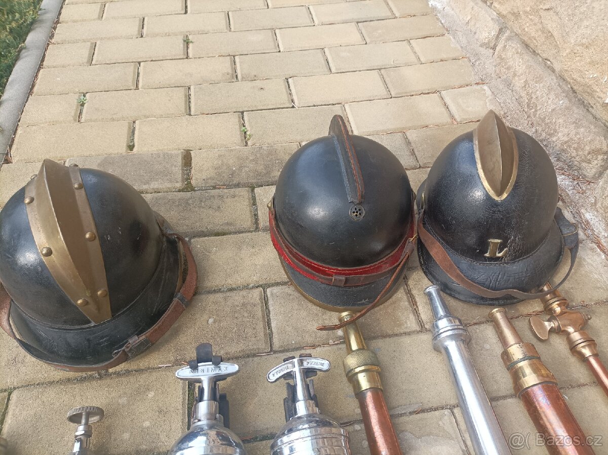 Hasičská helma - 2