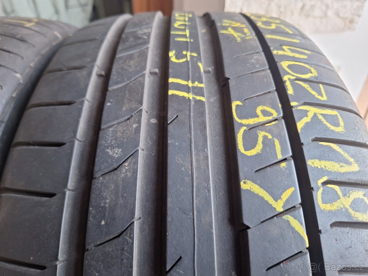 Prodám letní pneu 235/40/18 Continental - 2