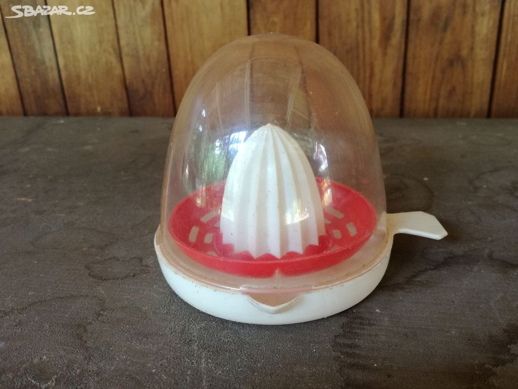 Retro plastové kuchyňské předměty - 2