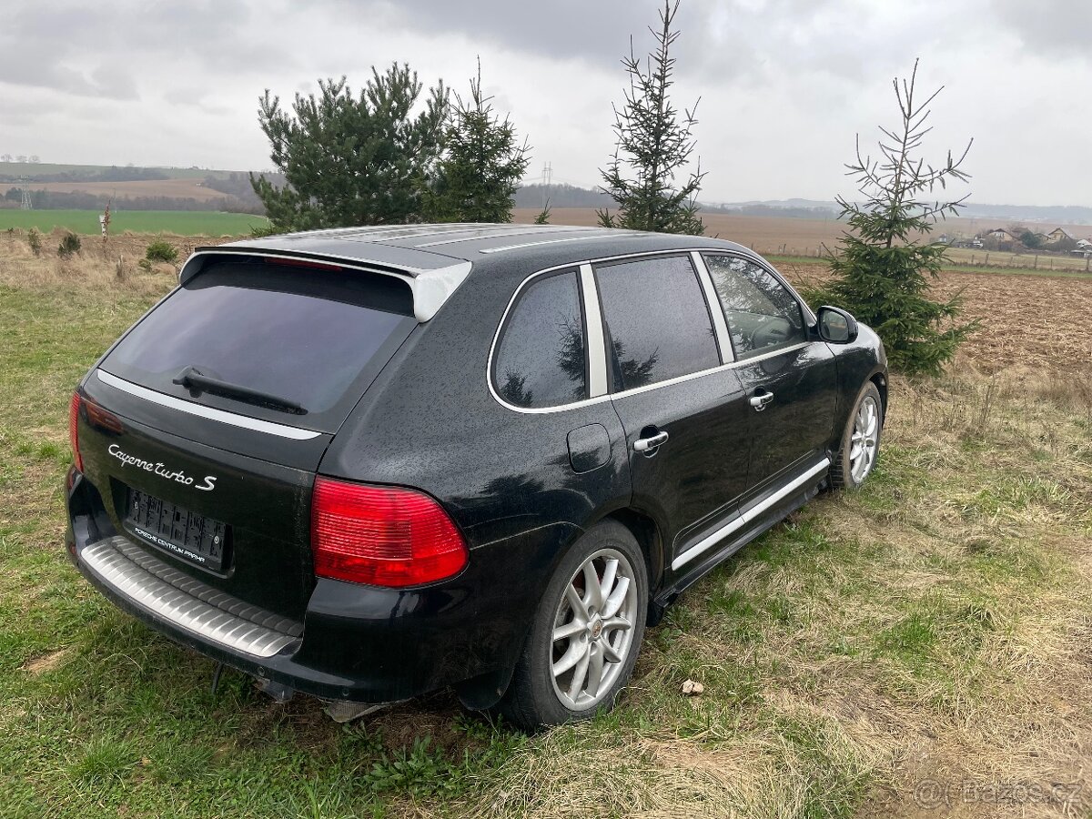Porsche Cayenne 955 4.5 turbo - 2