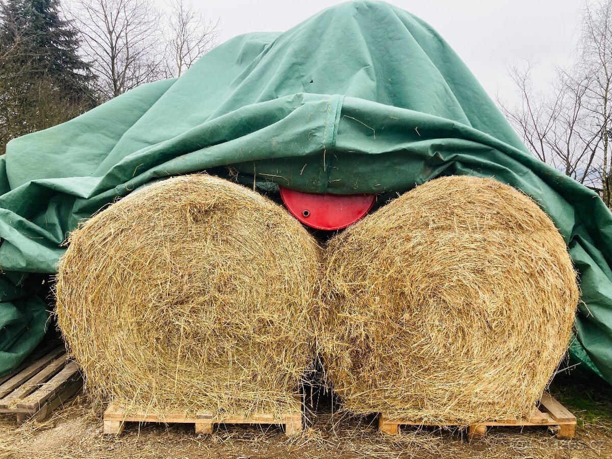 Seno kulaté balíky - 2