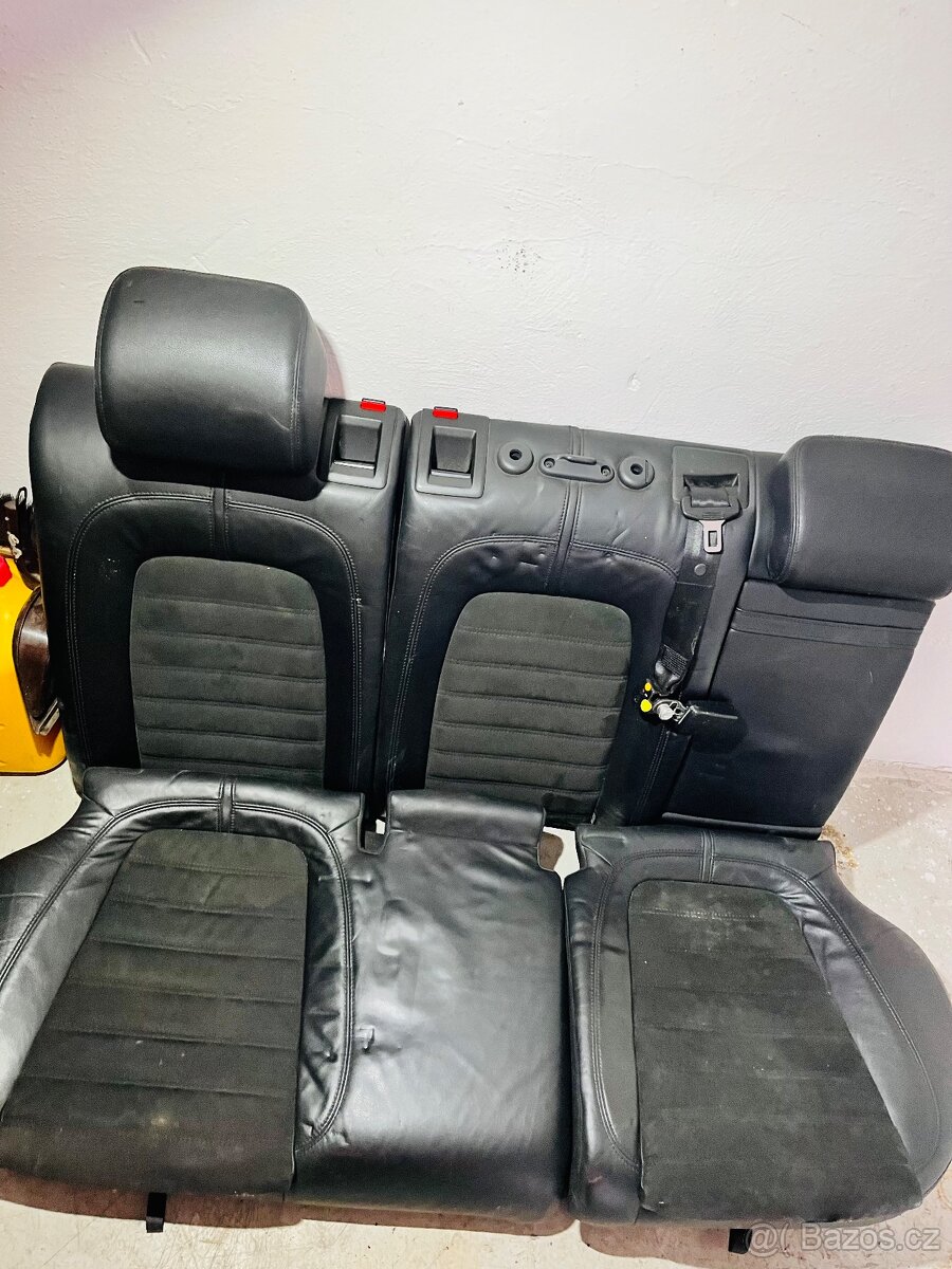 Zadní sedačky - 2
