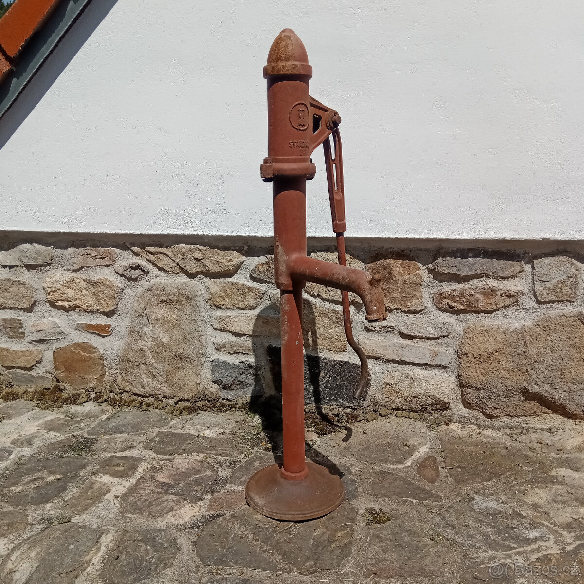 ruční litinová pumpa na vodu - 2