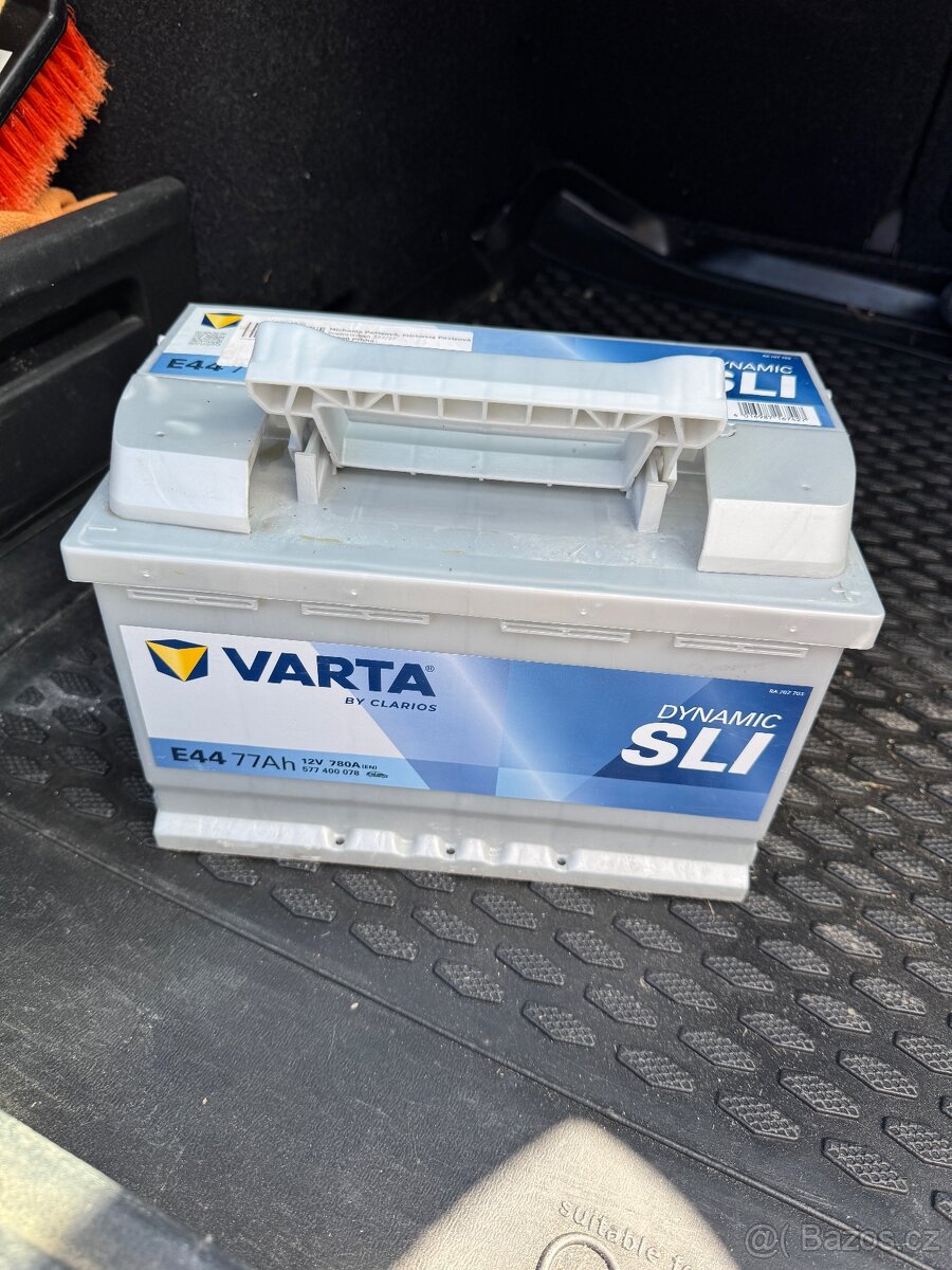 Autobaterie Varta 12V, 77Ah, E44 Silver Dynamic - 2