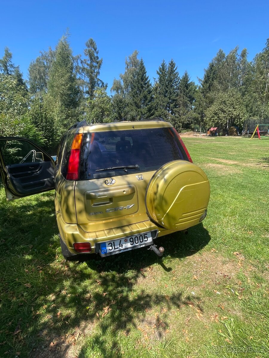 Honda crv 2,0 4x4 108kw - 2