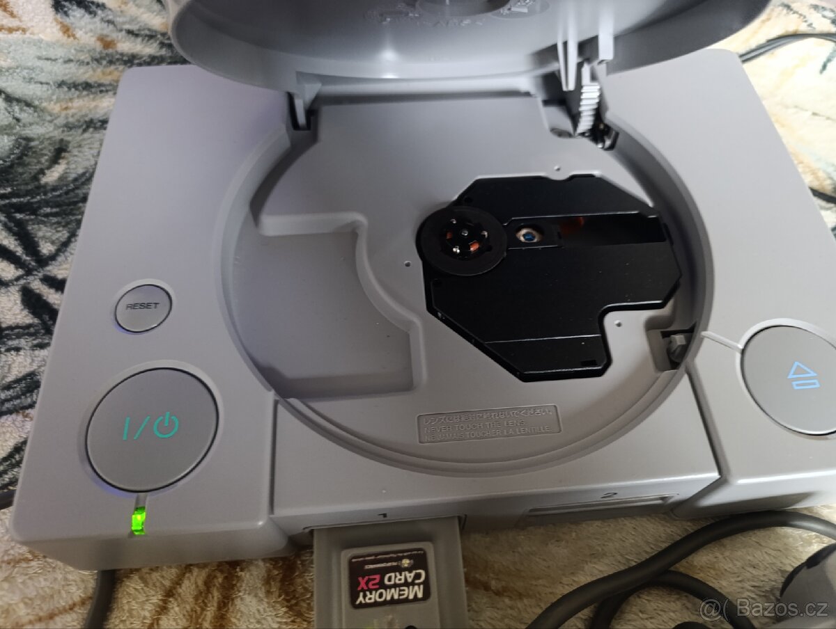 PS1 PlayStation 1 FAT + Hry - 2