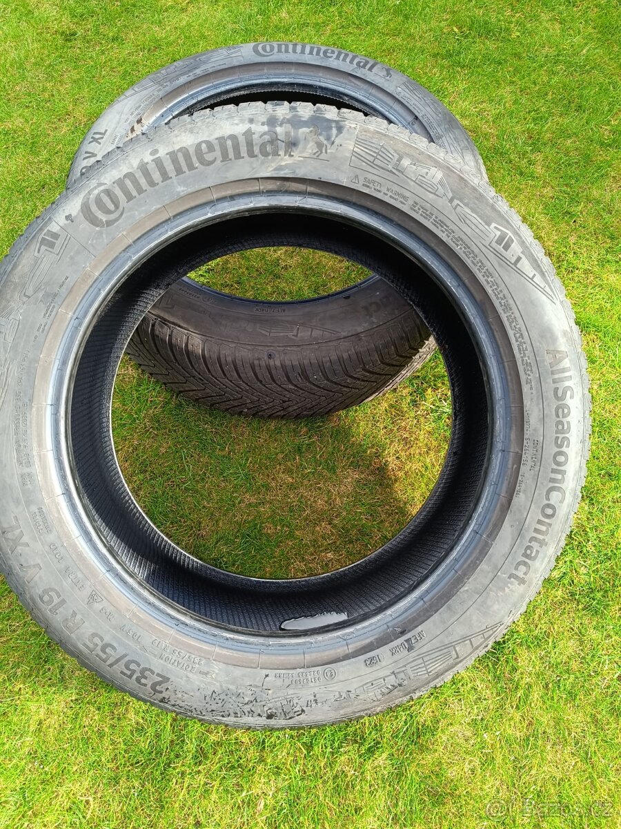 Celoroční 2ks Continental Allseason 235/55/19 - 2