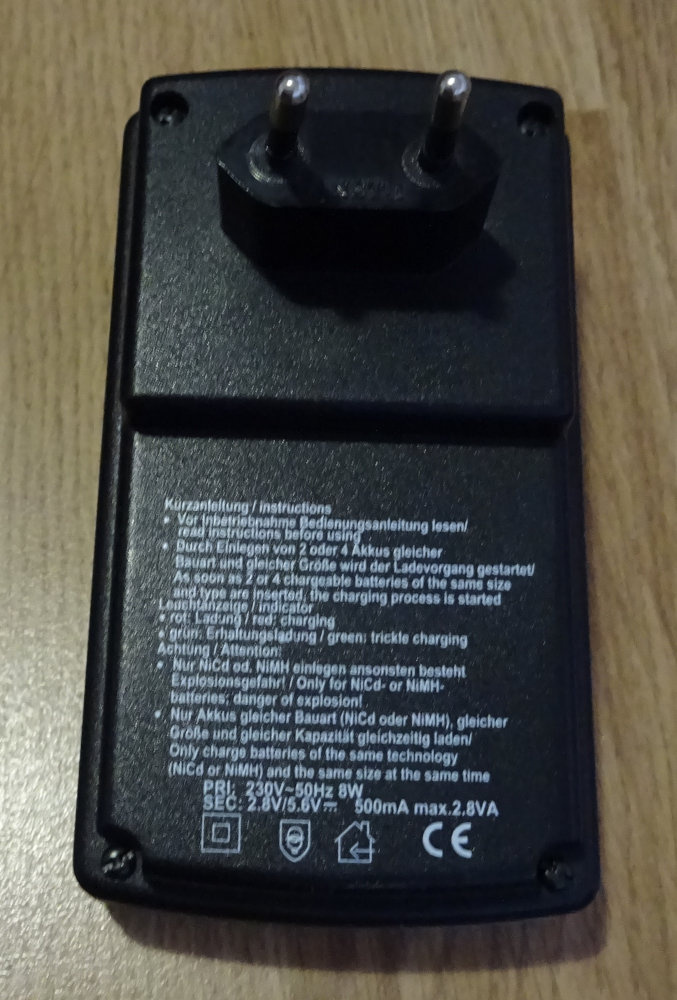 Nabíječka baterií ANSMANN PHOTOCAM III - 2