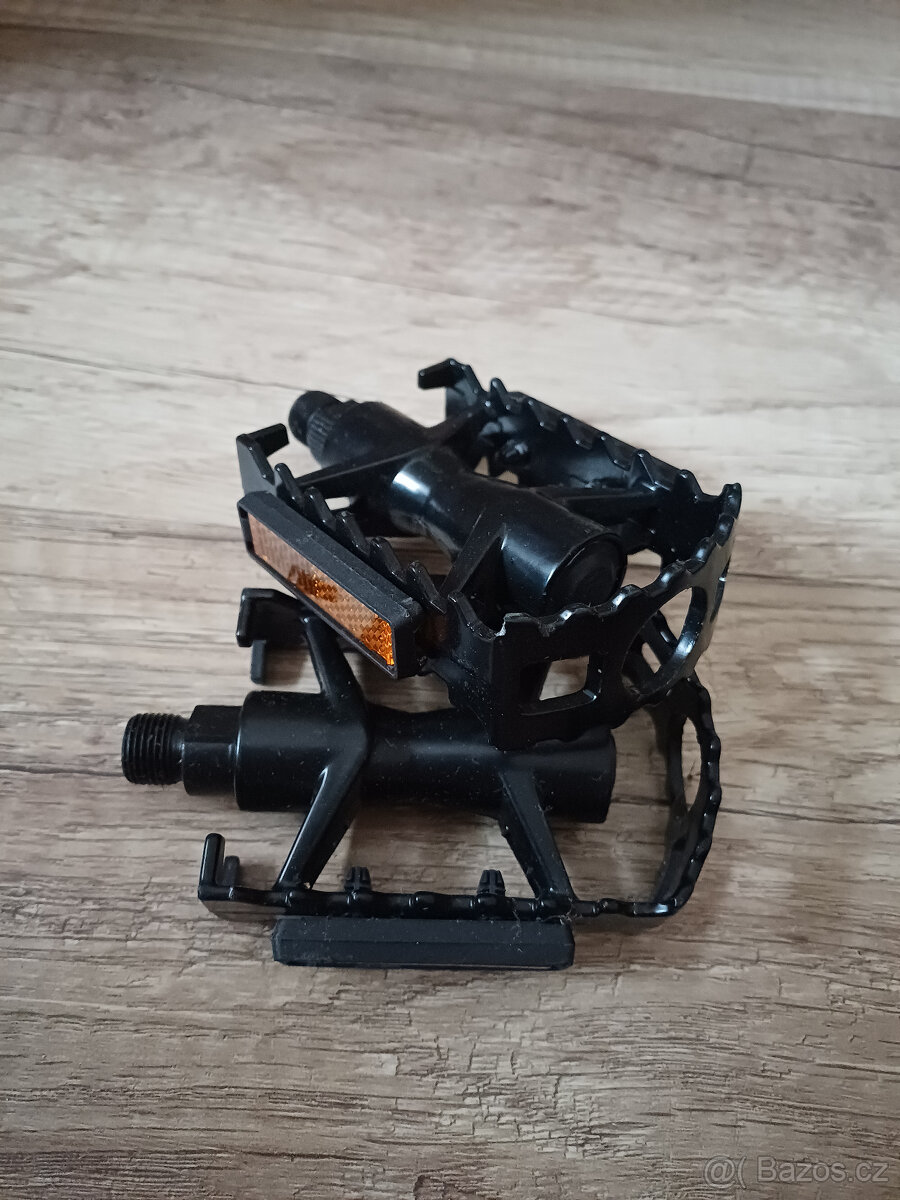 Cyklistické příslušenství - 2