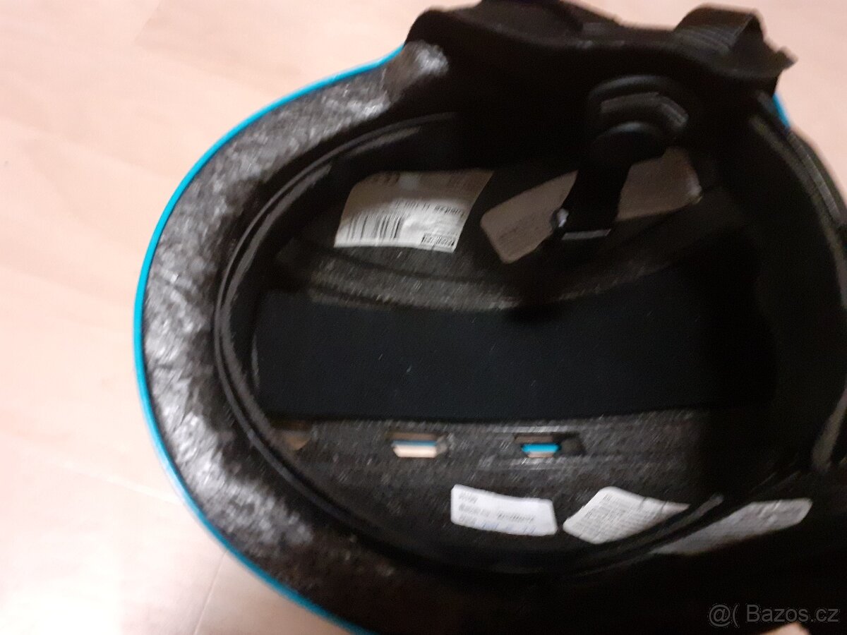 Helma lyžařská dětská - 2