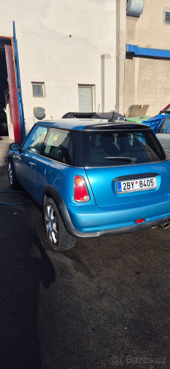 Mini Cooper RA 31.......1.6 66kw - 2