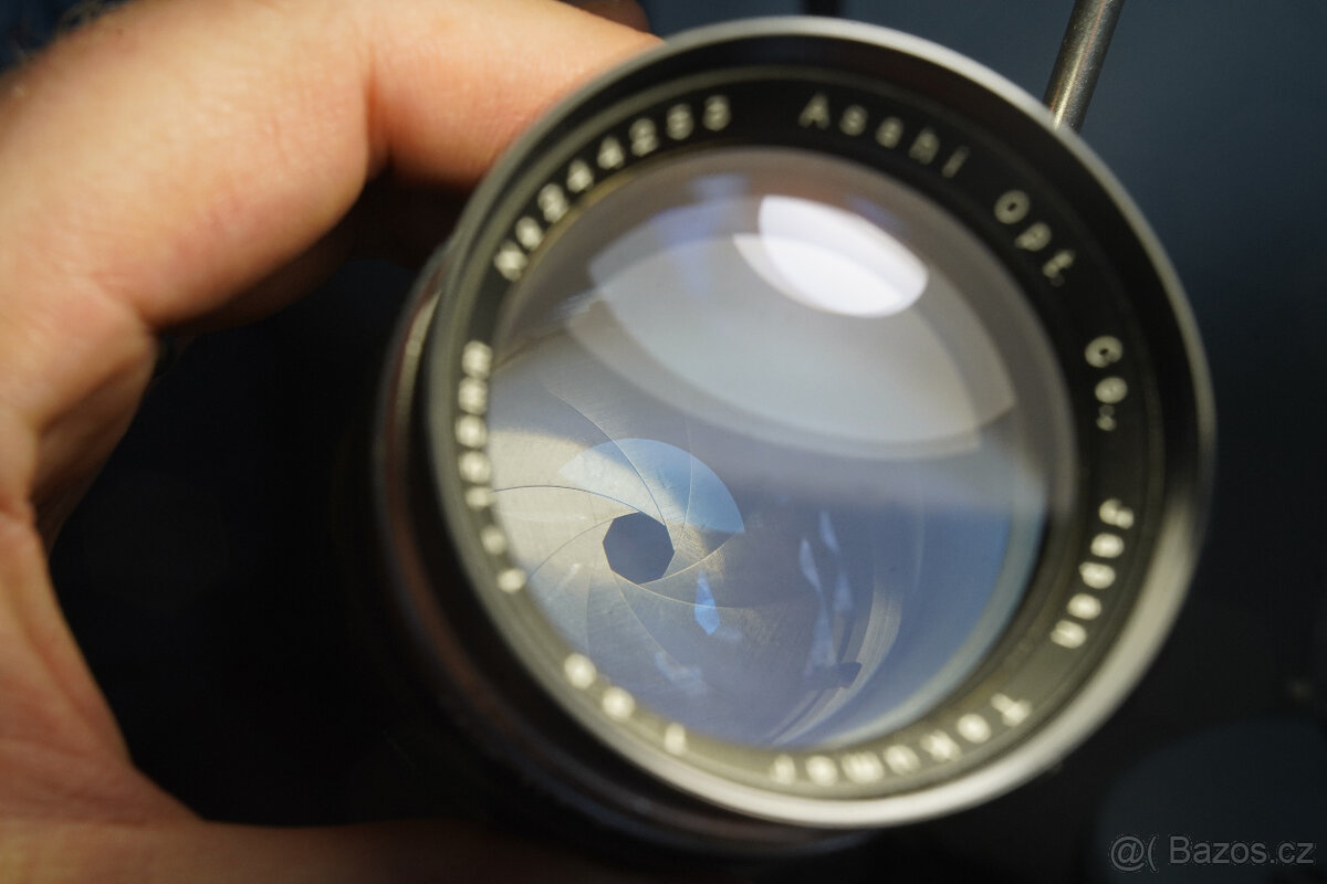 Asahi Takumar 135mm f/3.5 – starší verze s 8 lamelami, top - 2