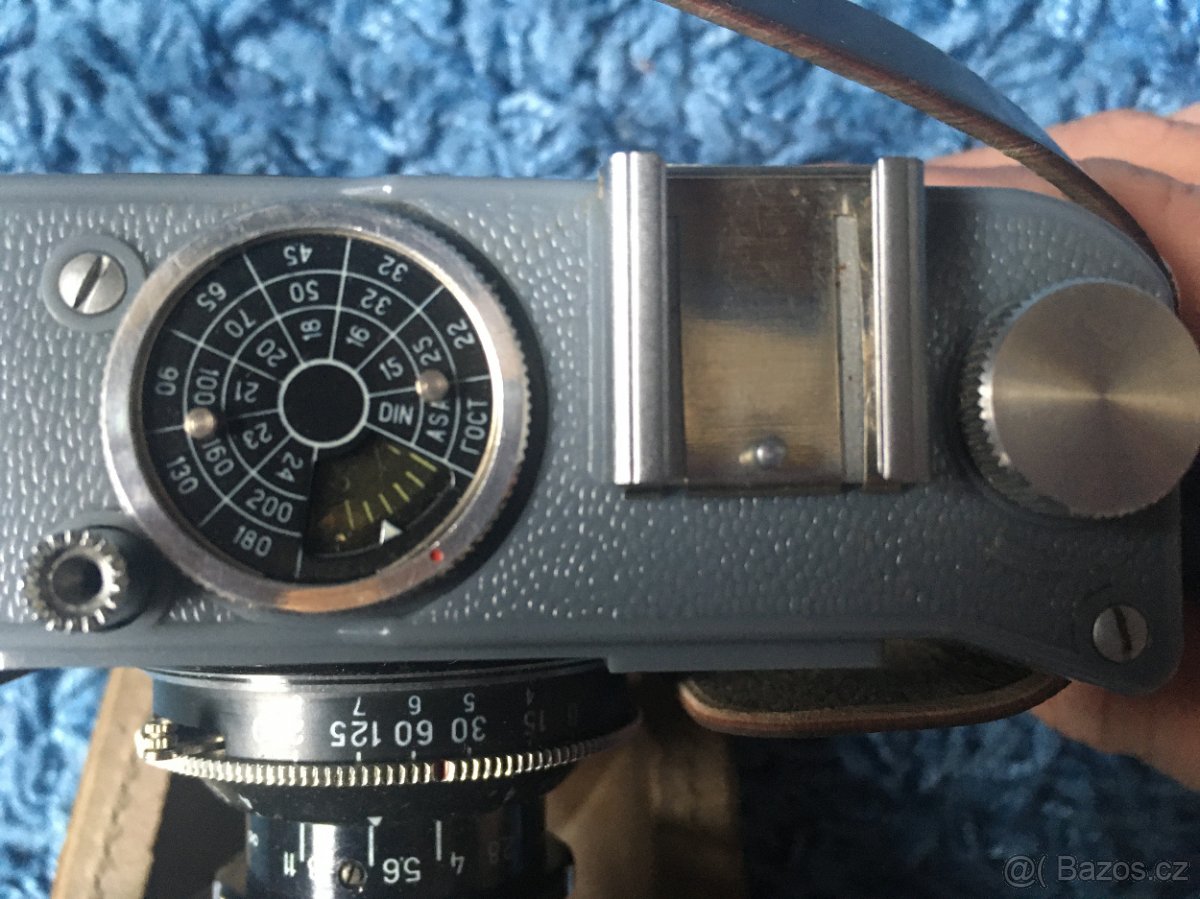 Prodej fotoaparátu s pouzdrem zn. Smena 8 (OMO) - 2