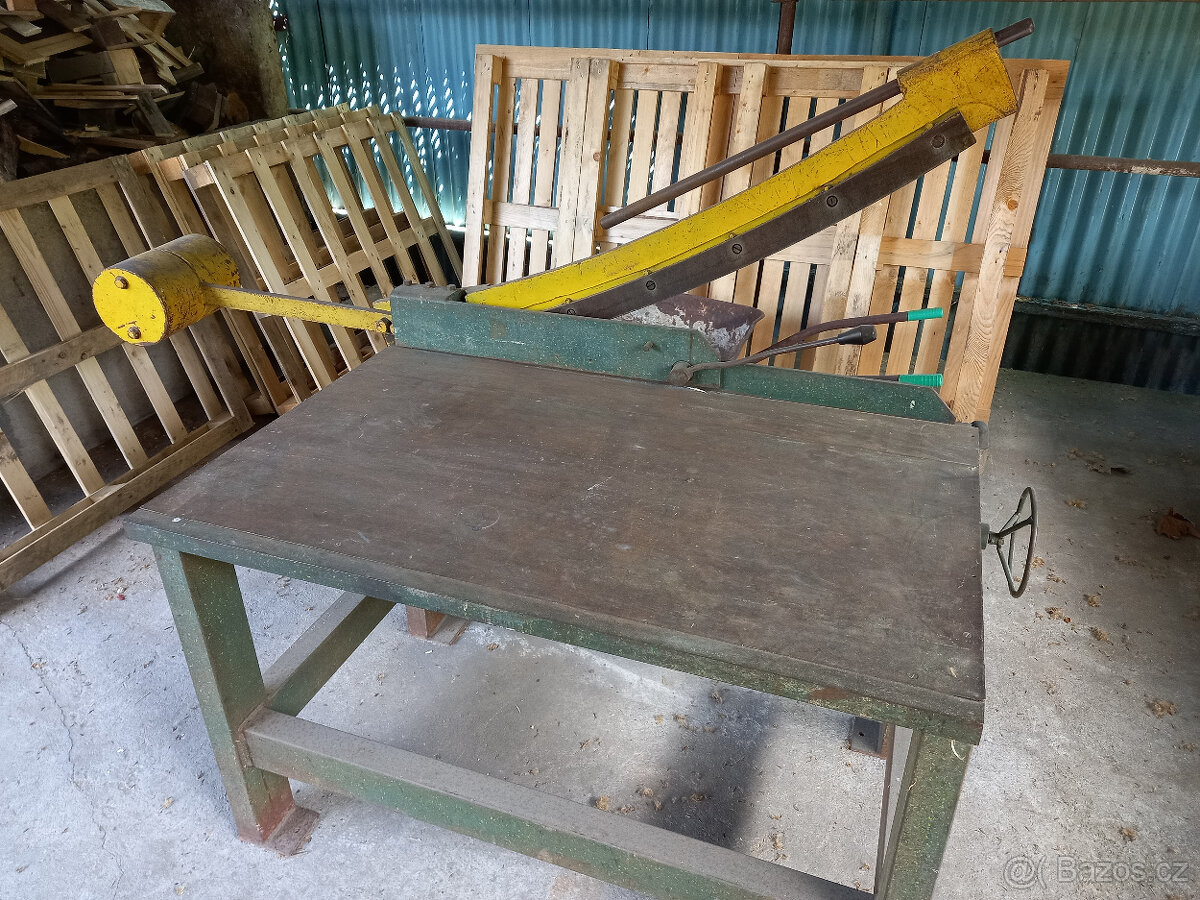 Nůžky na plech klempířské 1 m - 2