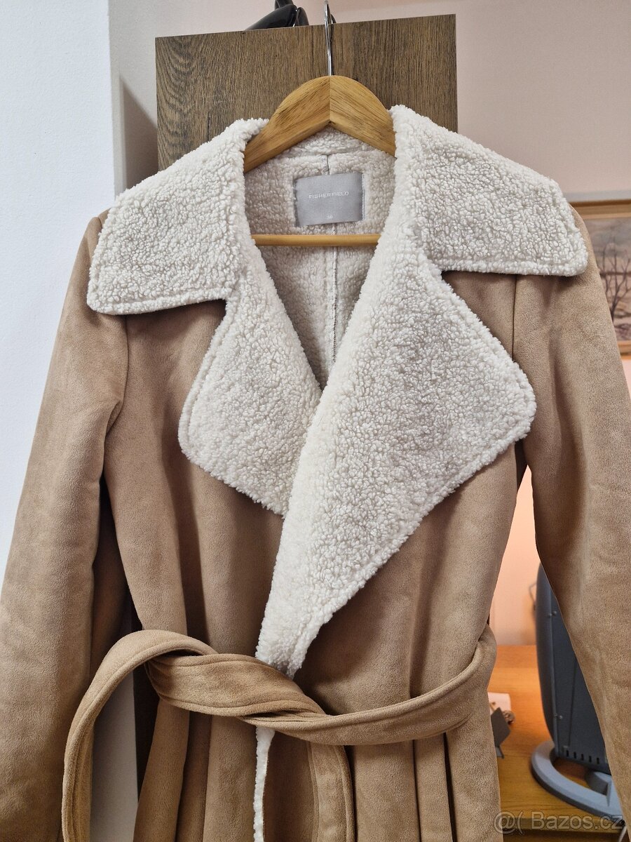 Nádherný kožíšek, vel. 36-38 - GATE WEAR - 2