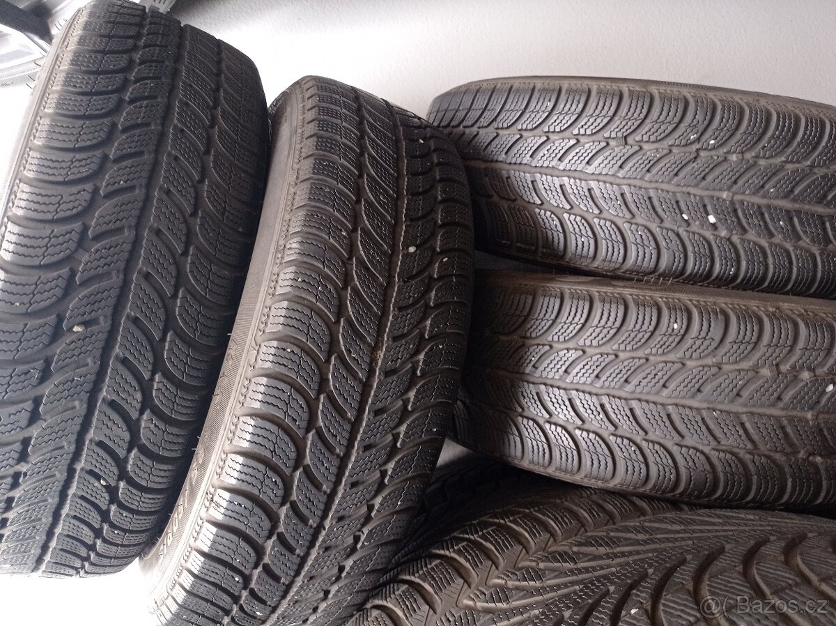 zimní hybridní kola 15" originál Škoda Fabia III, Rapid - 2