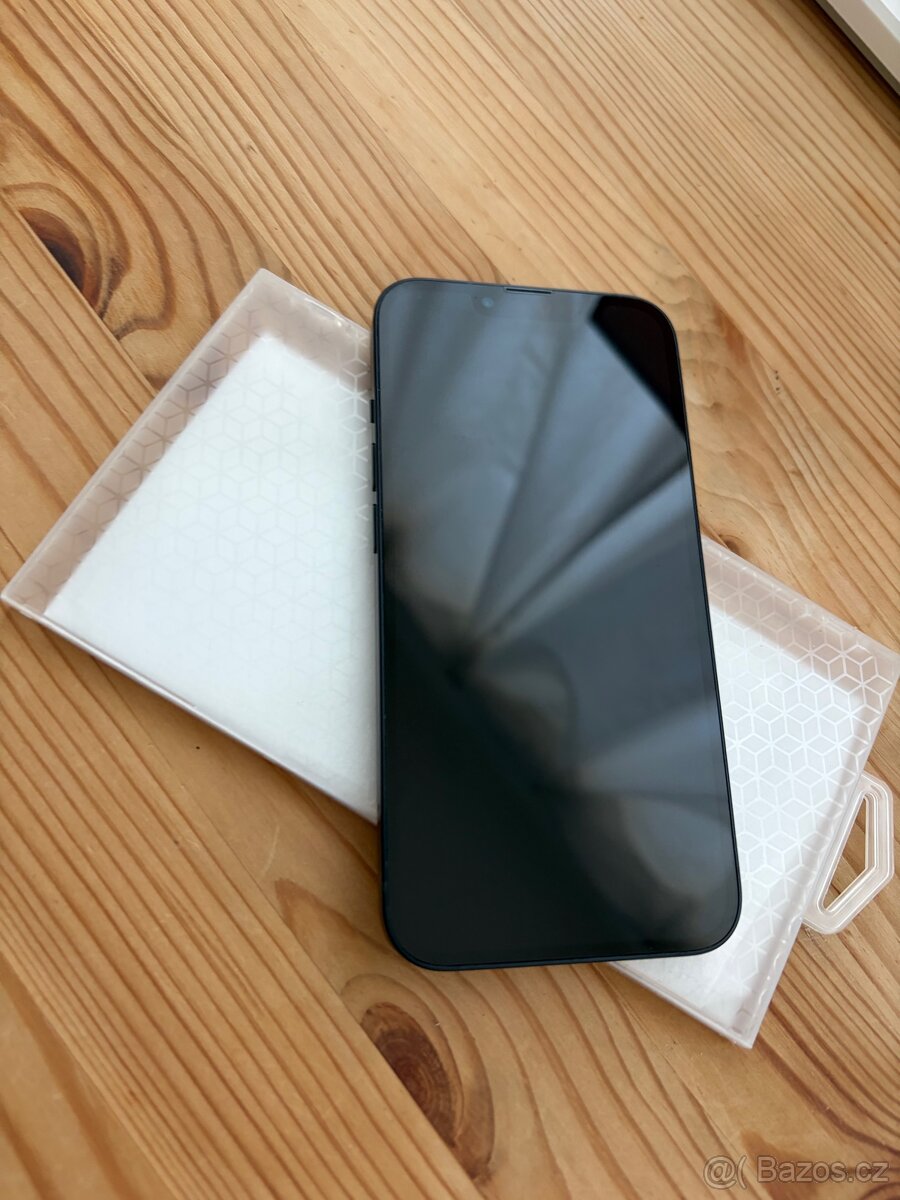 iPhone 13 černý, 128GB - 2