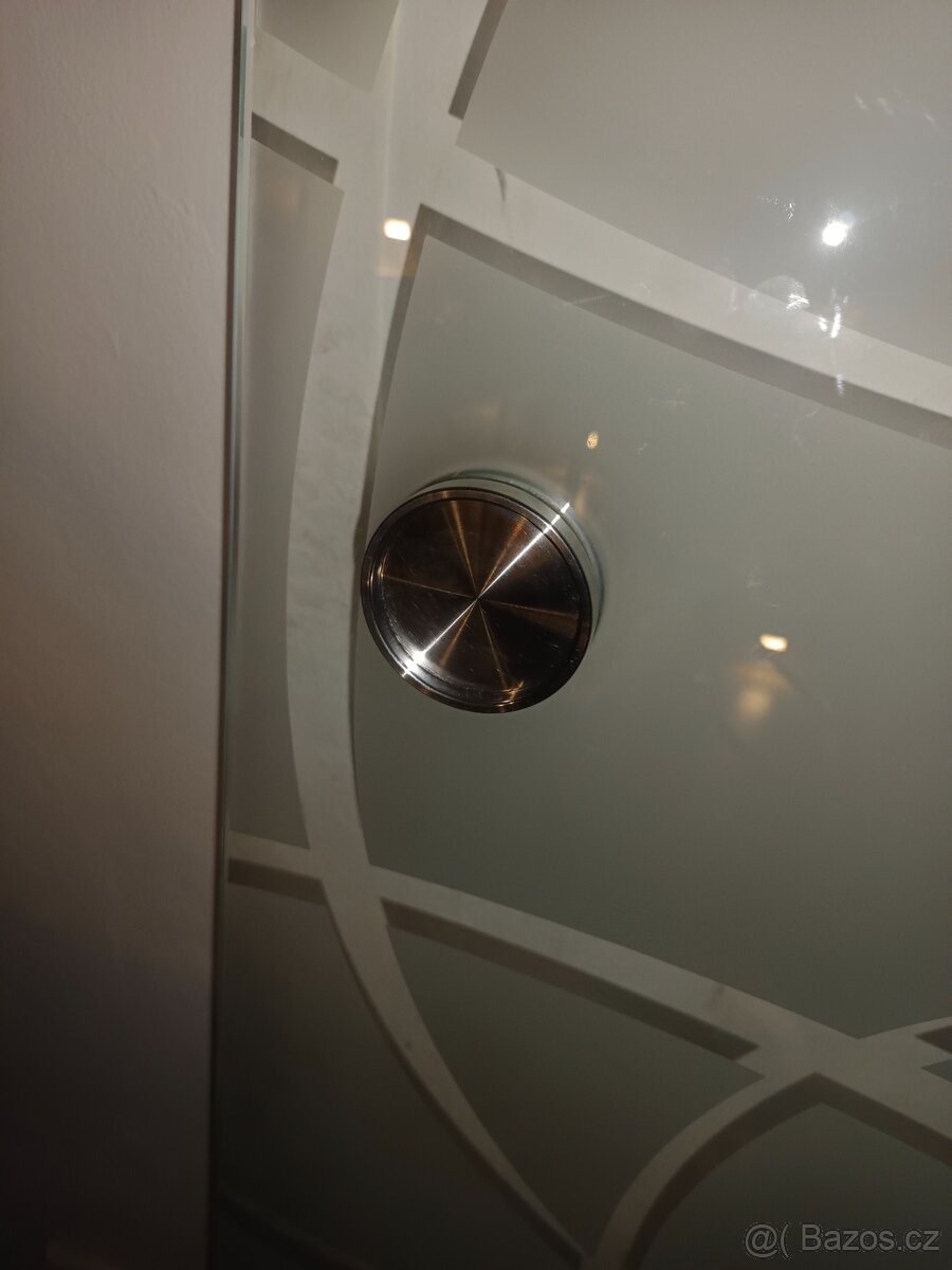 Skleněné posuvné dveře - 2