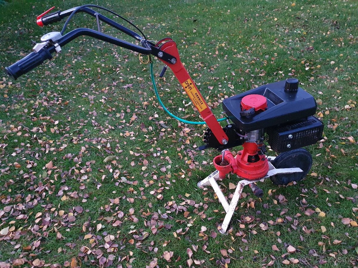 Prodám Vari Tera motor Jikov s dekompresním ventilem pro sn, - 2