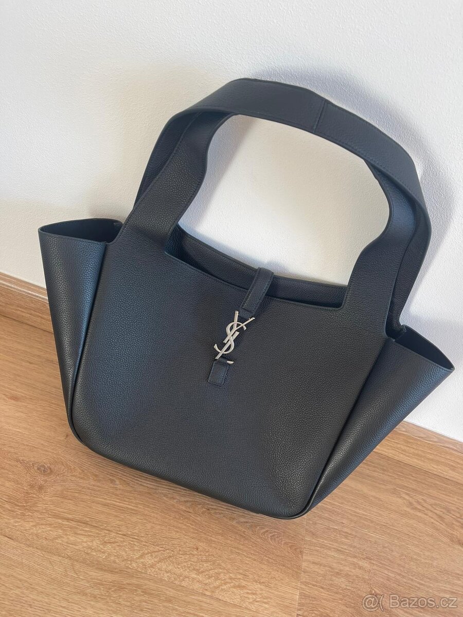 Nová Yves Saint Laurent kabelka - 2