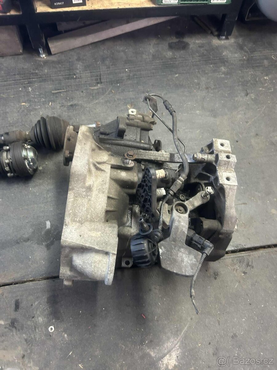 superb 2 převodovka poloosy - 2