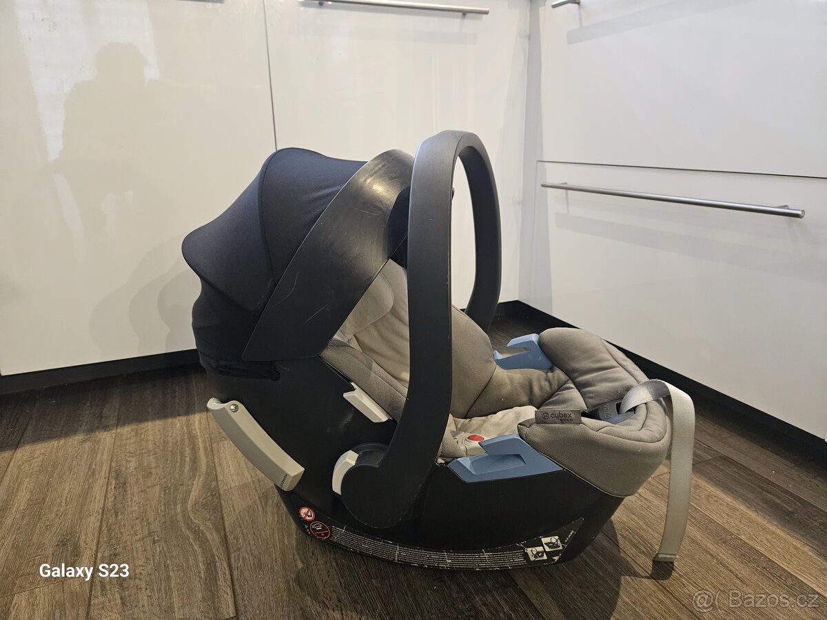 Cybex Aton 5 + základna - 2